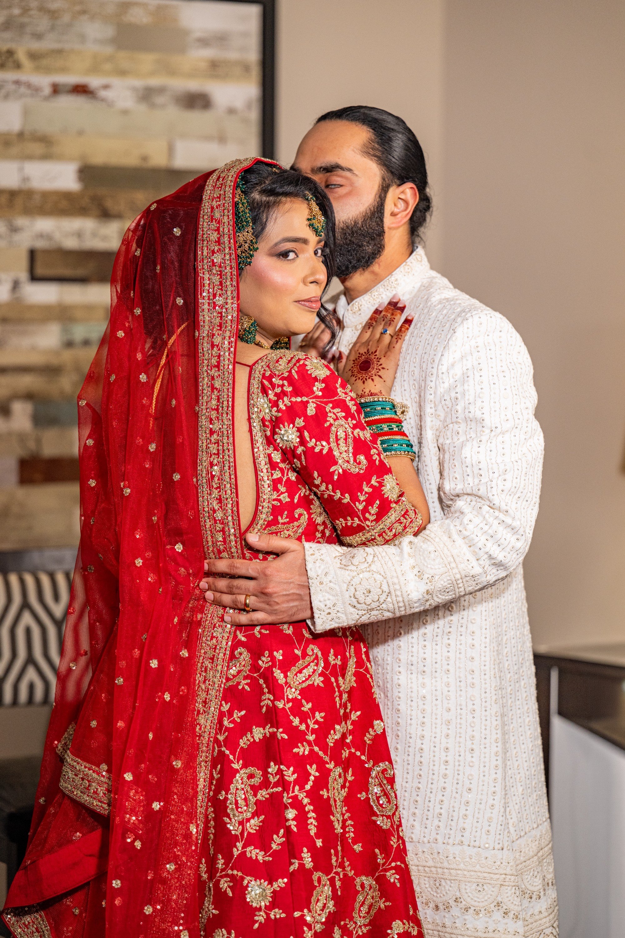 carousel-hero-element image-0